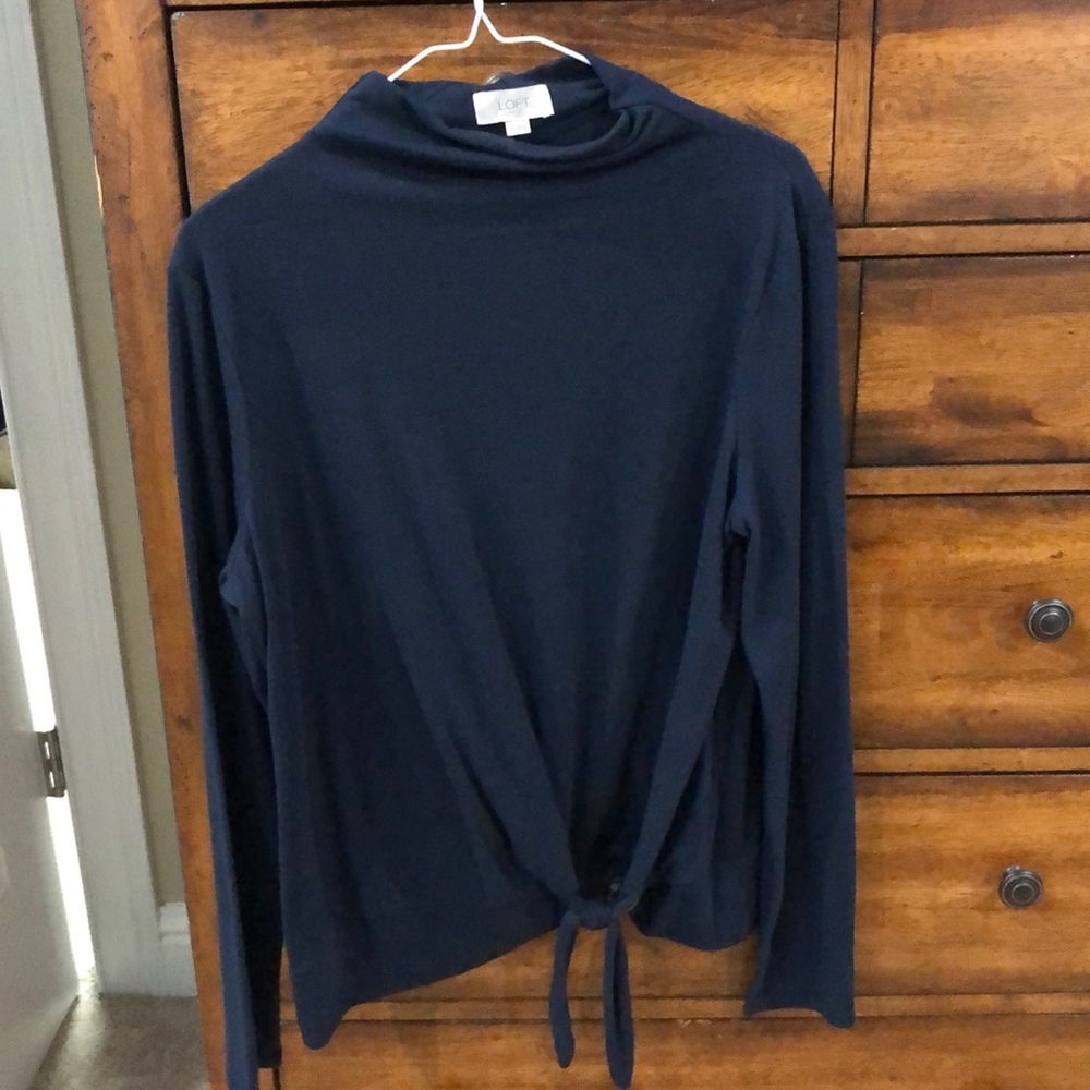 LOFT navy lightweight turtleneck